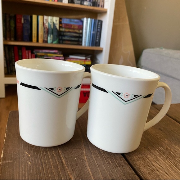 Corning Ware mug set (2) - Picture 2 of 3